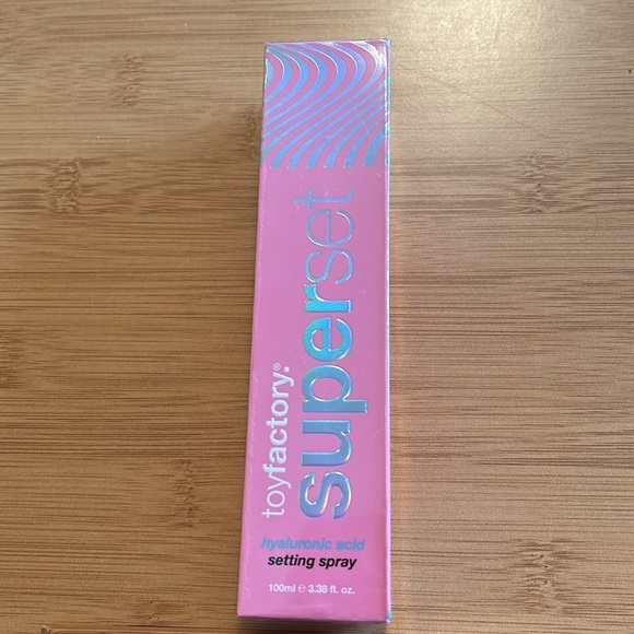 Toyfactory Superset Hyaluronic Acid Setting Spray, BNIB - Picture 2 of 4